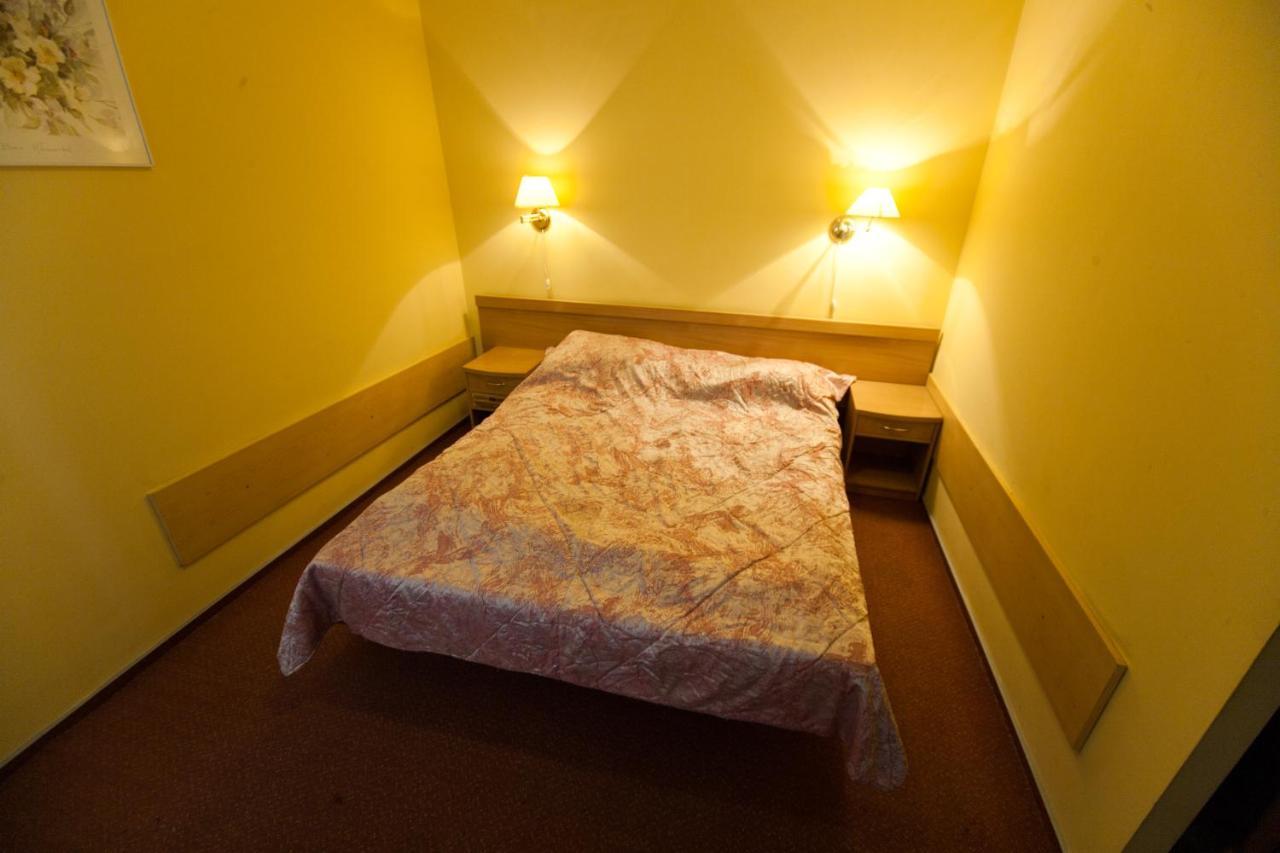 Hostel Malinowski City グリヴィツェ エクステリア 写真