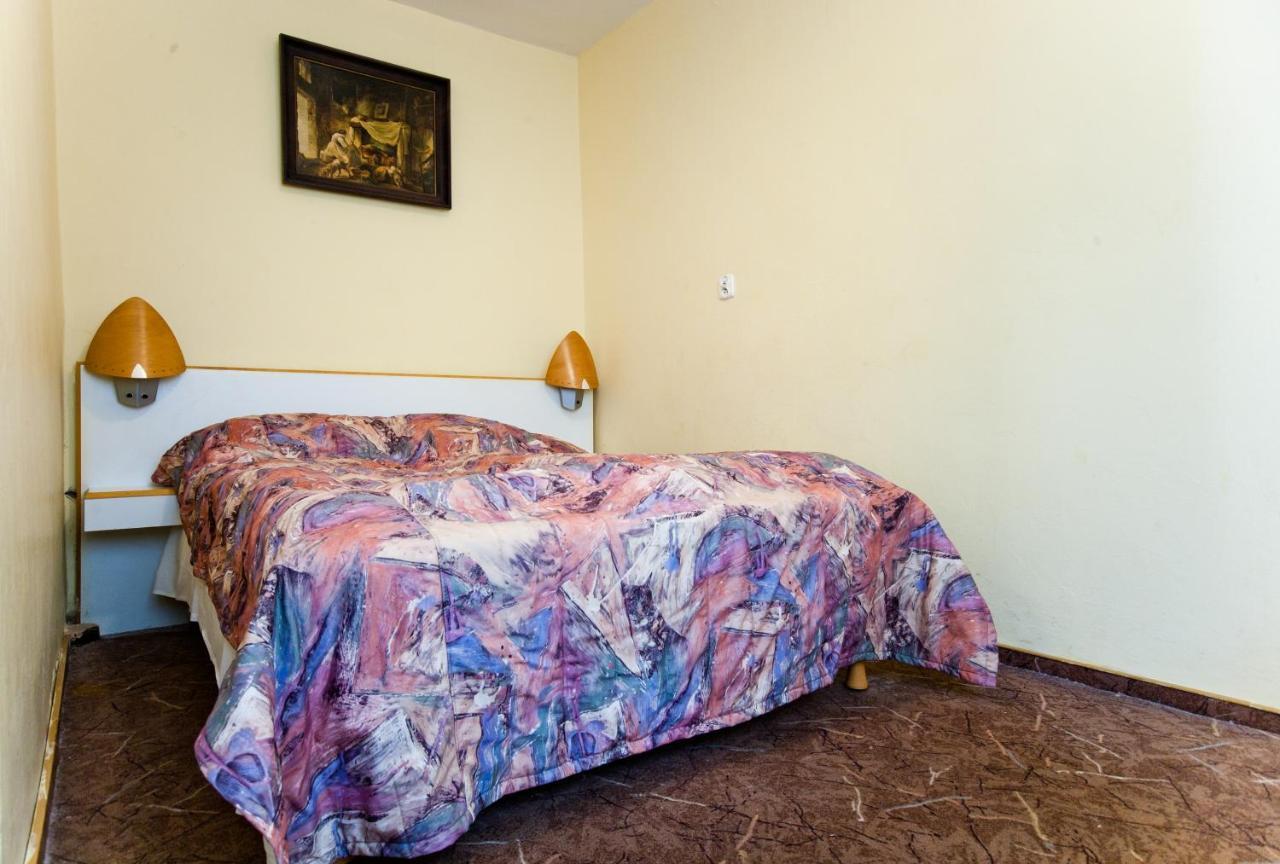 Hostel Malinowski City グリヴィツェ エクステリア 写真
